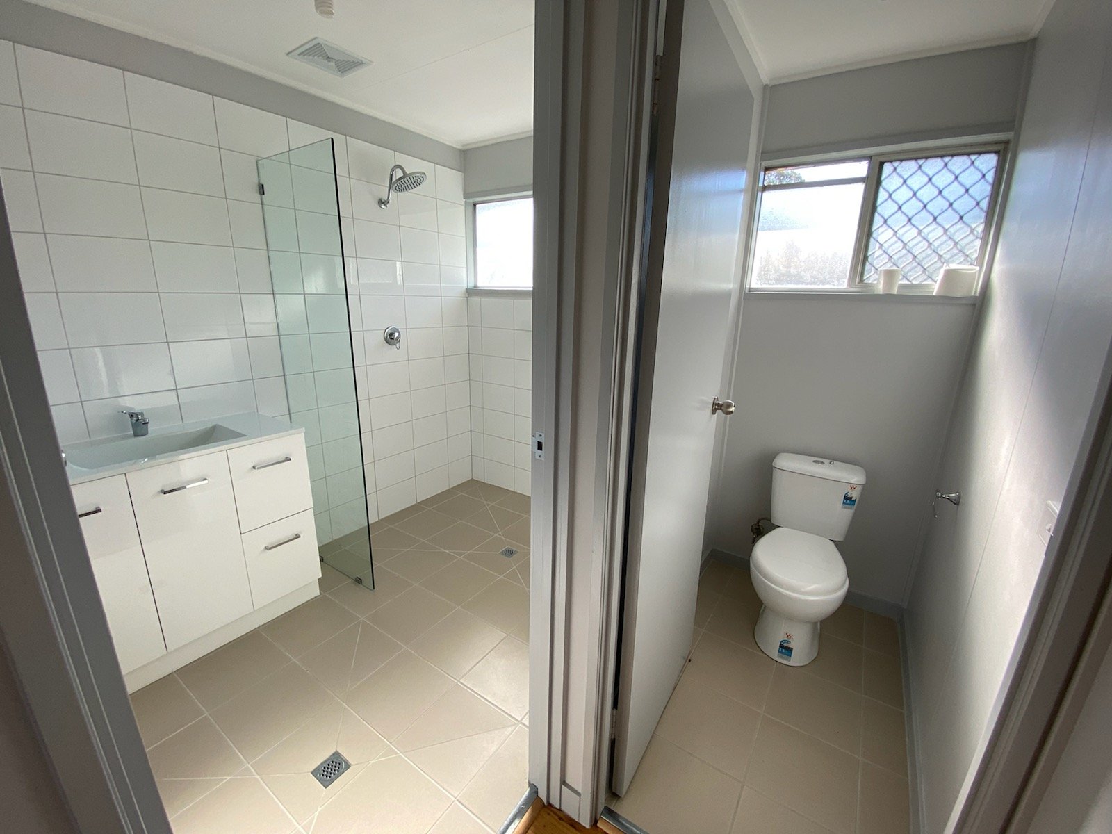 4 HENDERSON Street MIRIAM VALE 9