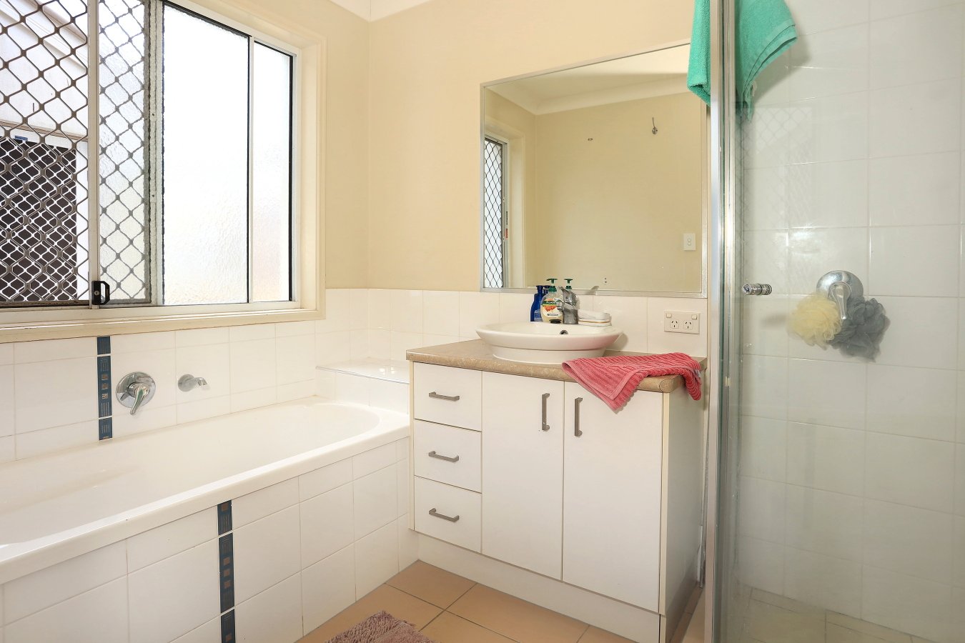 4 Henry Street COOMERA 12