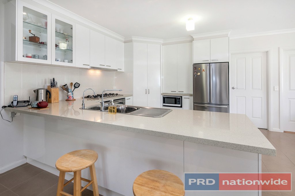 4 Hereford Close DELACOMBE 5