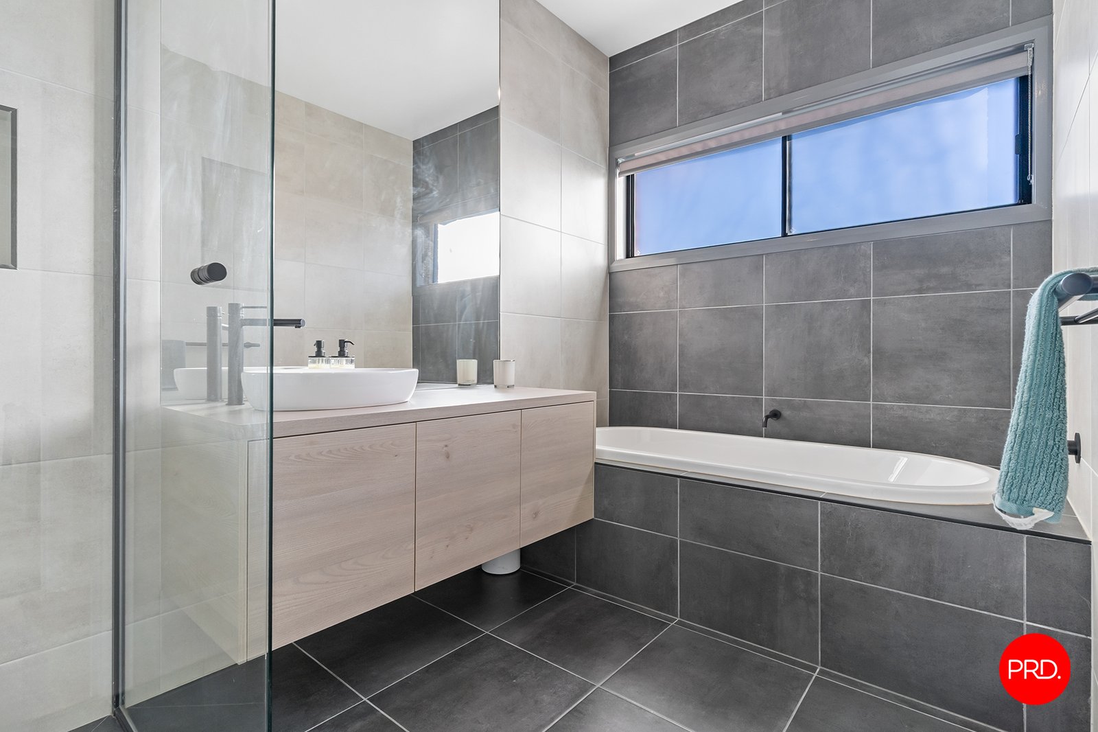 4 Hereford Drive ASCOT 8