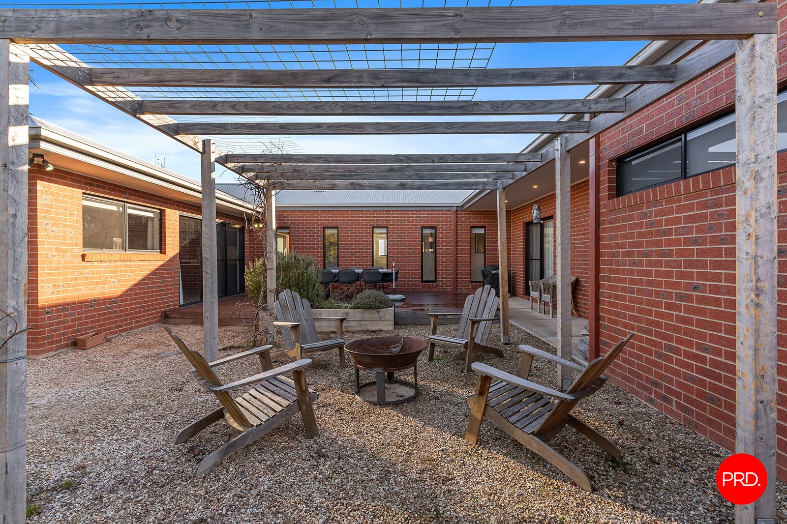 4 Hereford Drive ASCOT 16