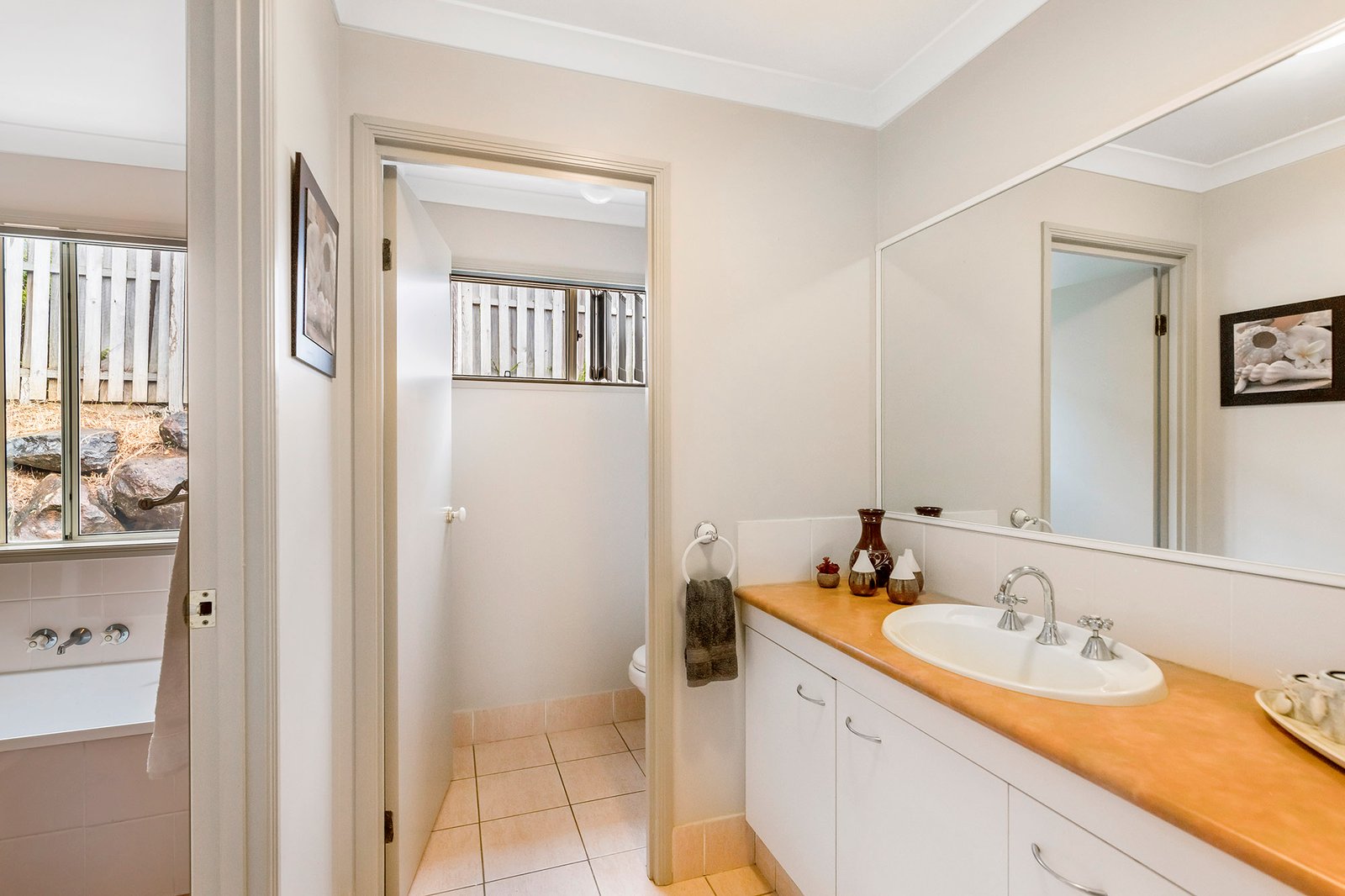 4 Highbridge Rise MUDGEERABA 12