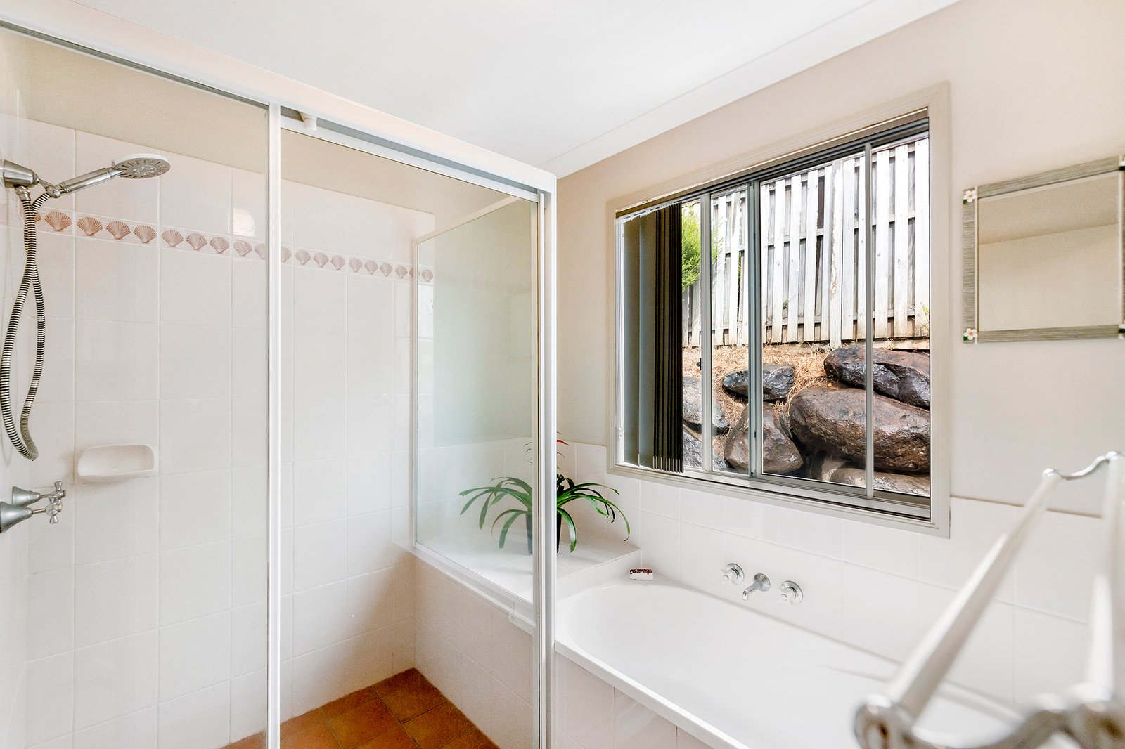 4 Highbridge Rise MUDGEERABA 13