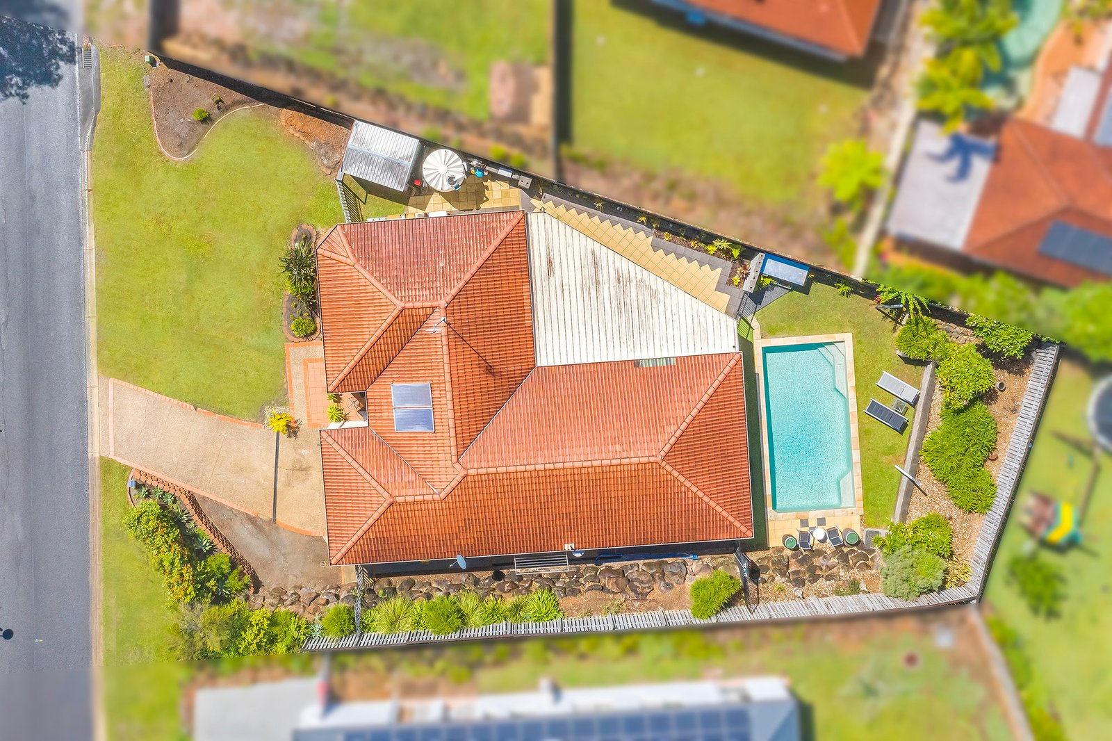 4 Highbridge Rise MUDGEERABA 15