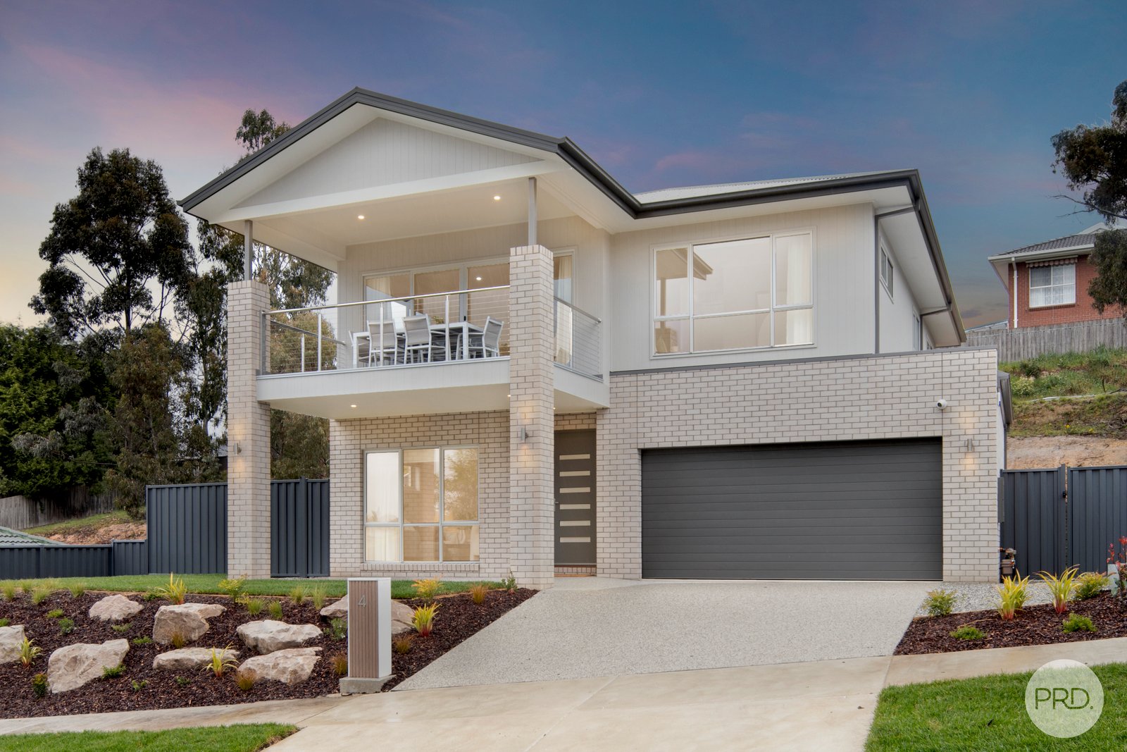 4 Highview Court BLACK HILL 1
