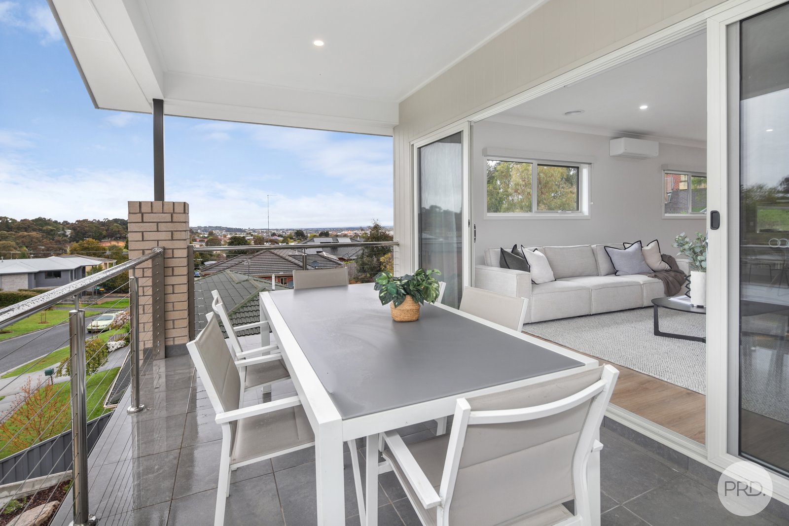4 Highview Court BLACK HILL 10