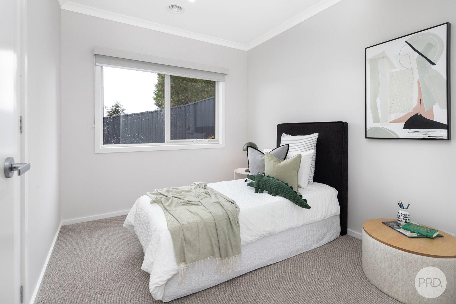 4 Highview Court BLACK HILL 16