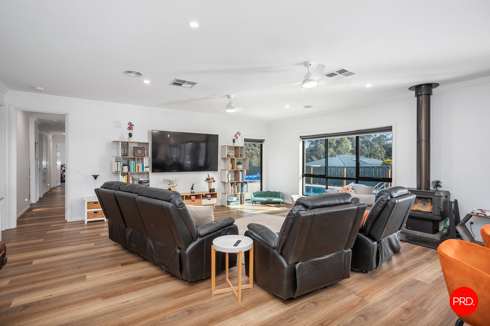 4 Hiley Place JUNORTOUN 9