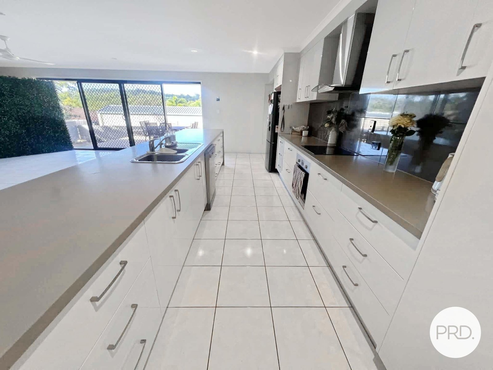 4 Hoddinott Close TANNUM SANDS 3