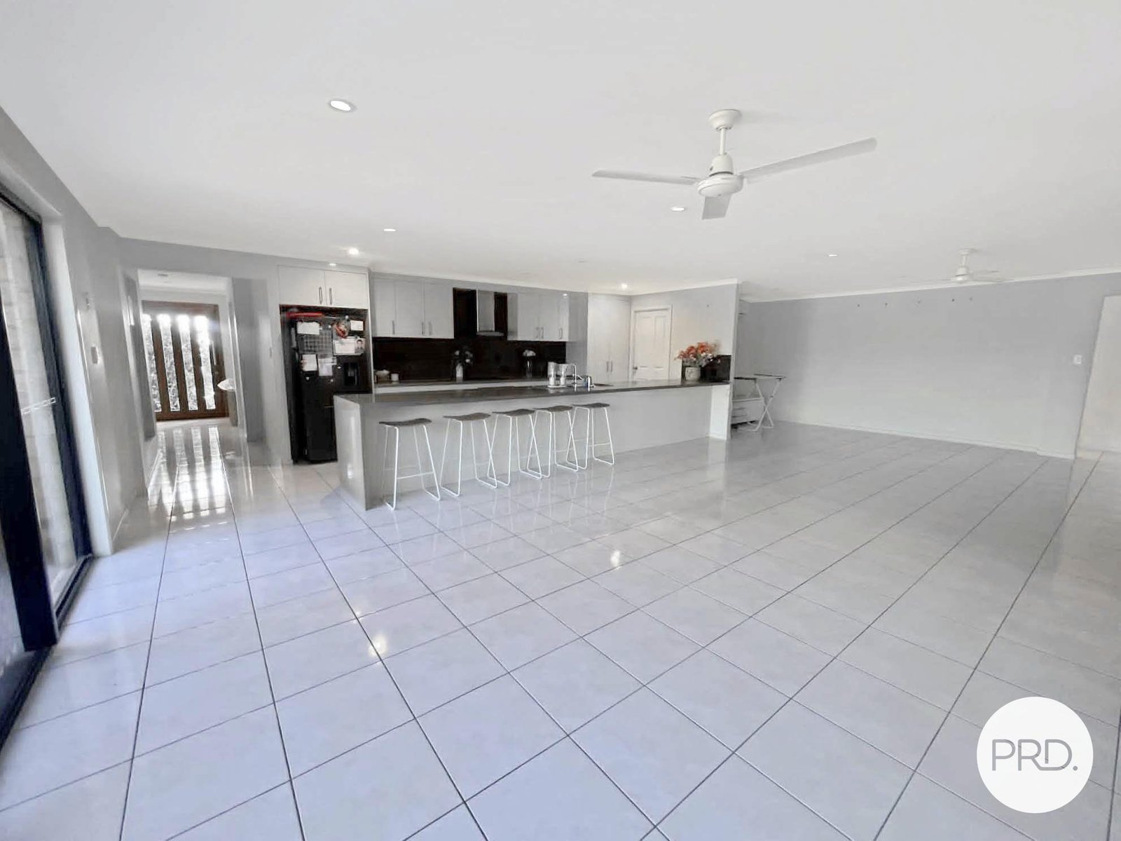 4 Hoddinott Close TANNUM SANDS 5