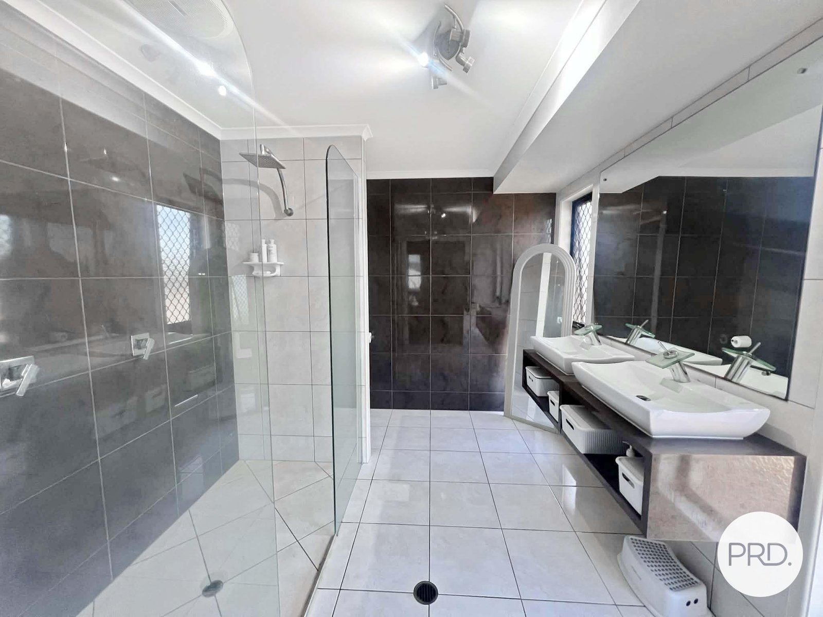 4 Hoddinott Close TANNUM SANDS 11