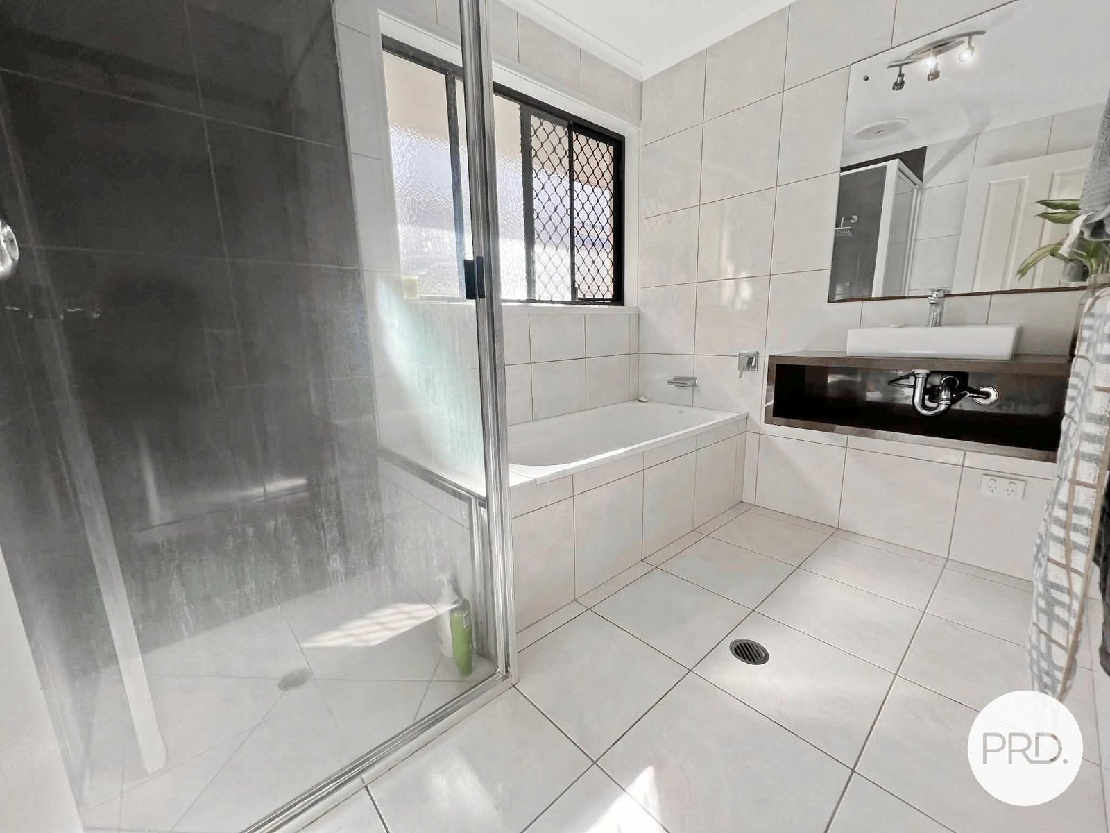 4 Hoddinott Close TANNUM SANDS 12