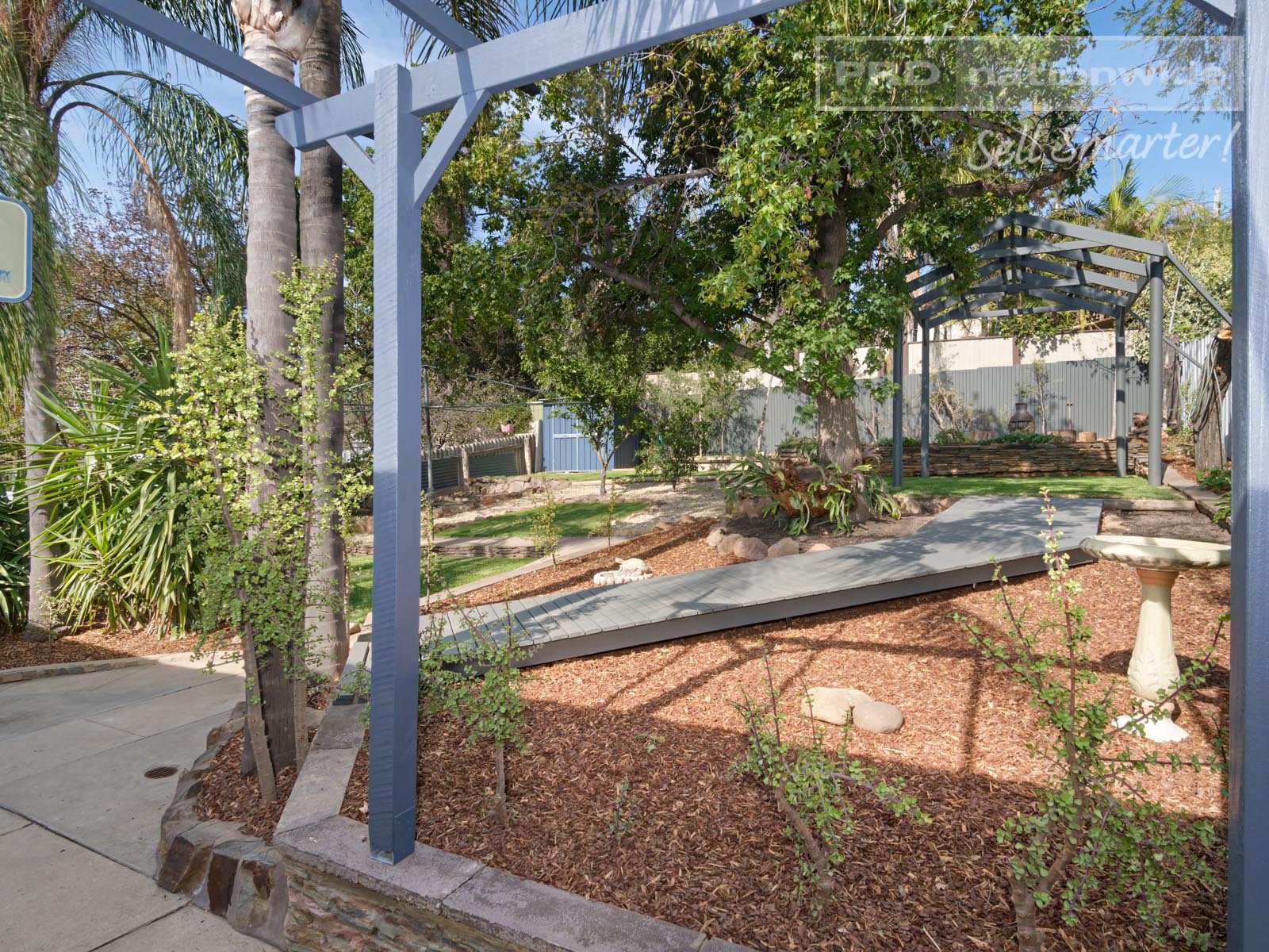 4 Hodson Avenue TURVEY PARK 12