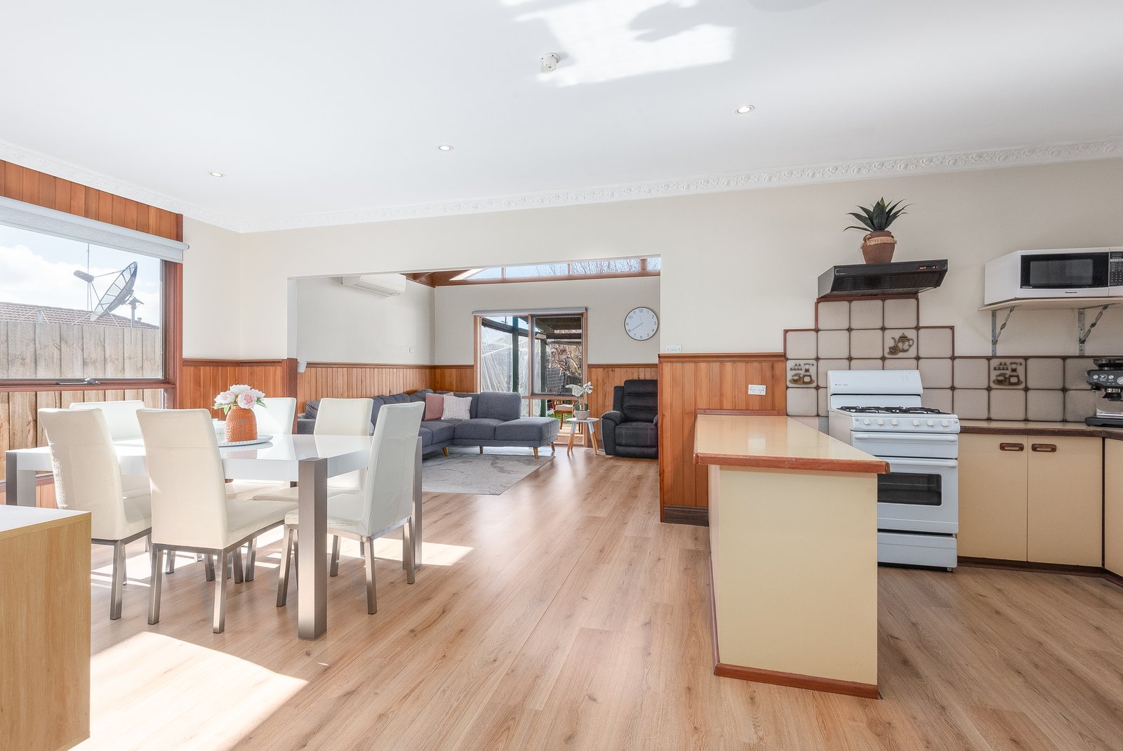 Gallery: 4 Holdsworth Court