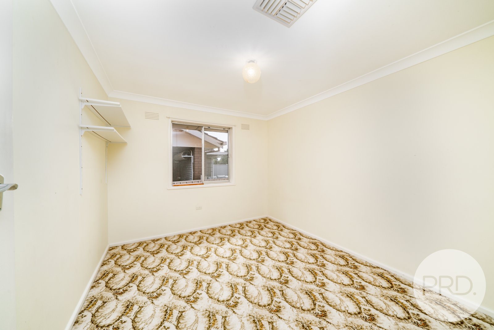 4 Holloway Street TOLLAND 7