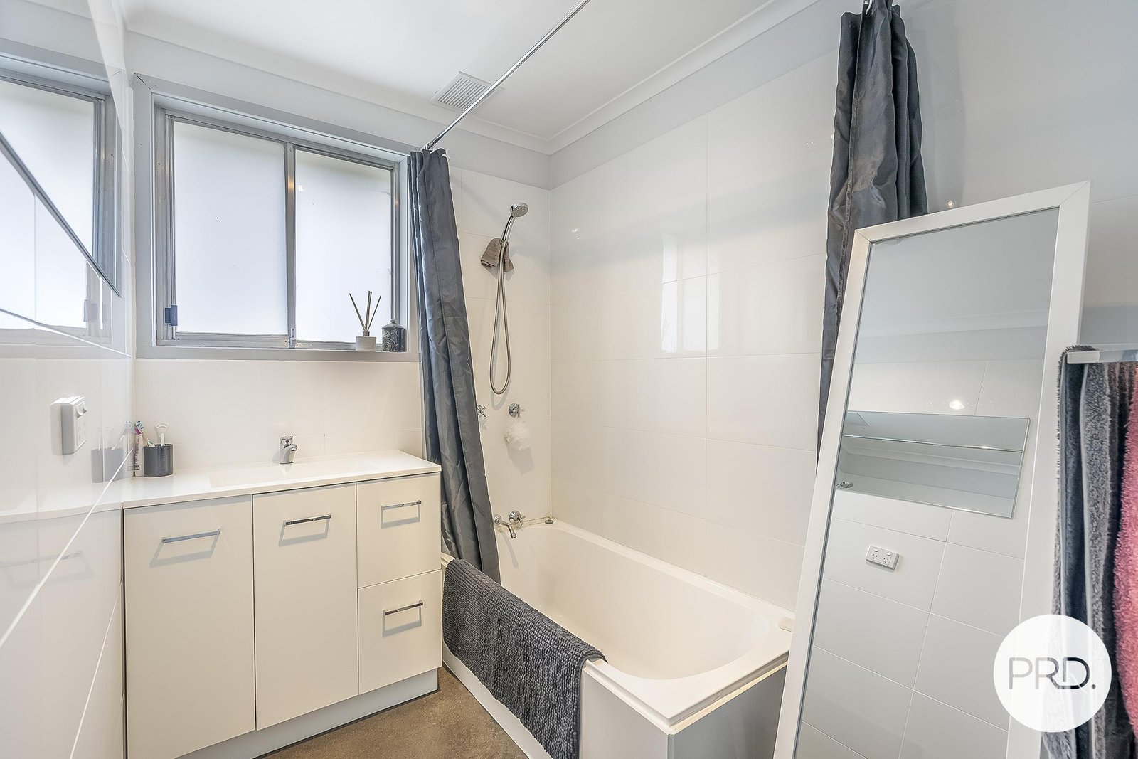 4 Hollycroft Way CLARENDON VALE 9