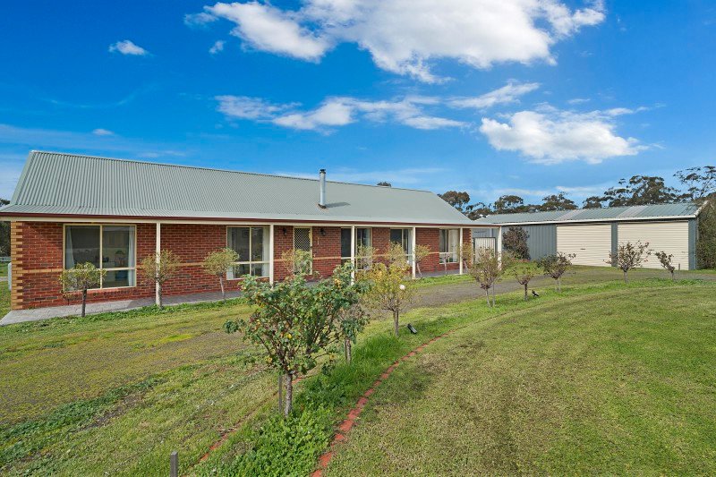 4 Holmes Road HUNTLY 1