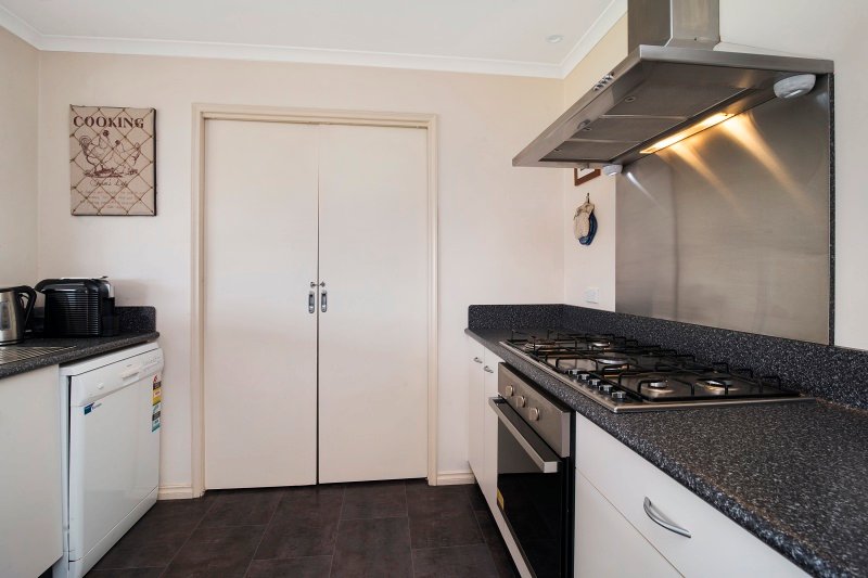 4 Holmes Road HUNTLY 3