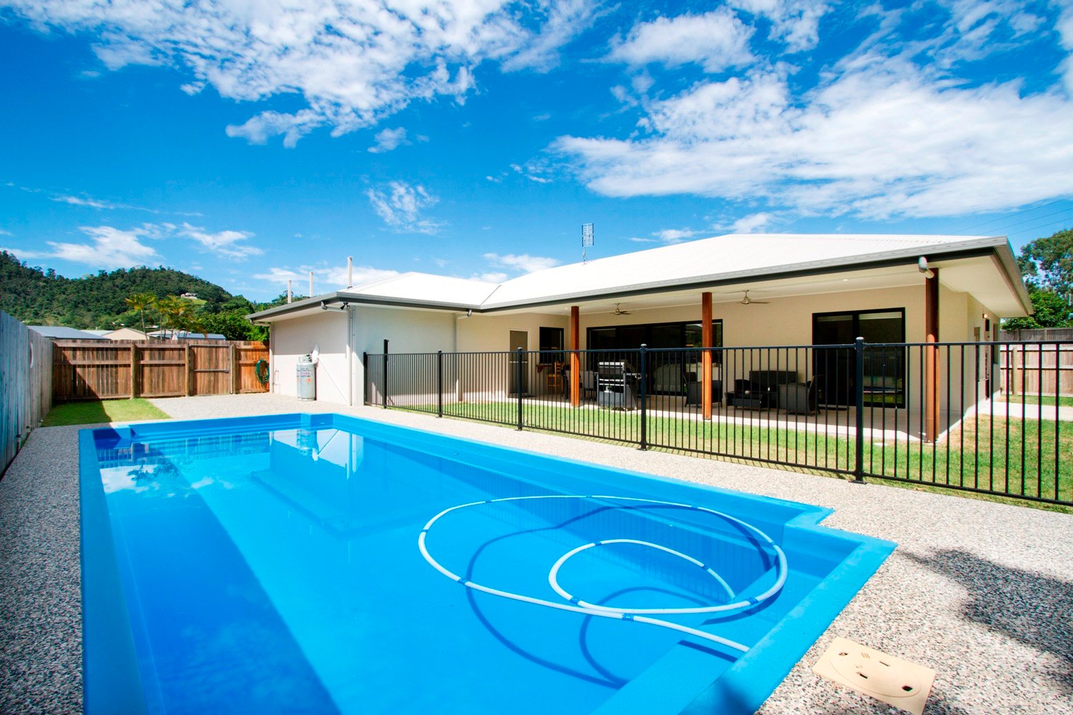 4 Homestead Place CANNON VALLEY 16