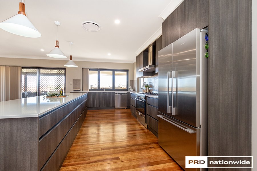 4 Horseshoe Place TAMWORTH 8