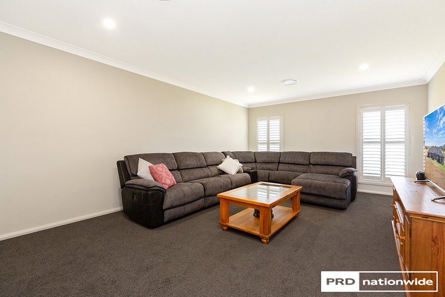 4 Horseshoe Place TAMWORTH 10