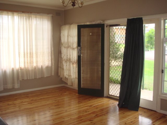 4 Hough Street NELSON BAY 2