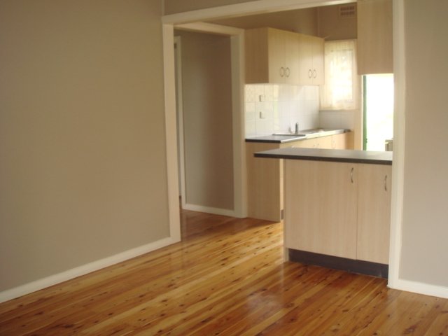 4 Hough Street NELSON BAY 3