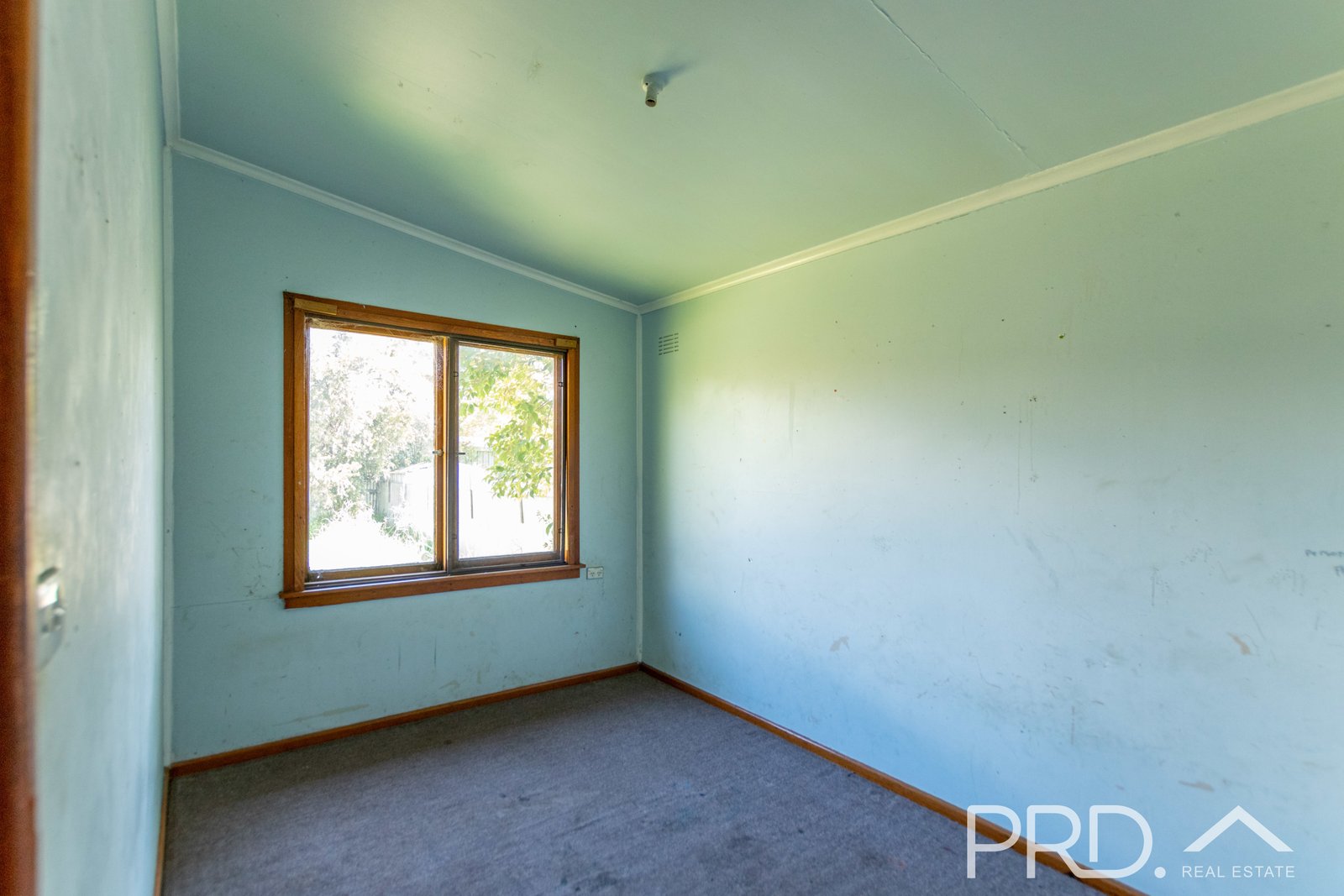 4 Hudson Street TUMUT 8