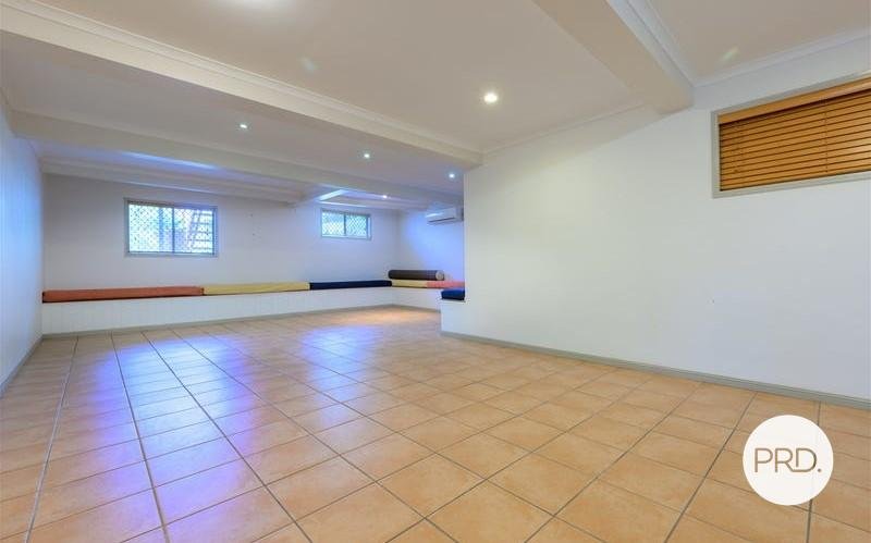 4 Hunter  WEST GLADSTONE 12