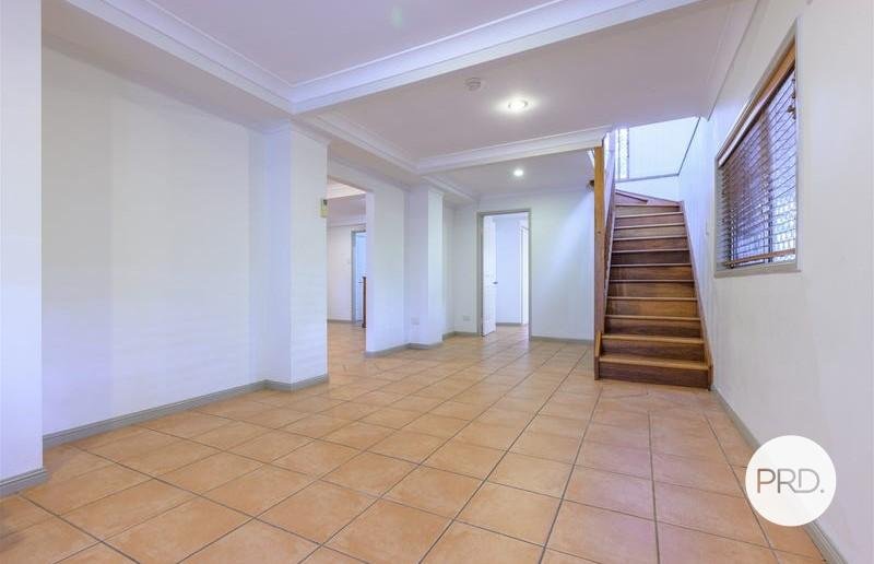 4 Hunter  WEST GLADSTONE 13