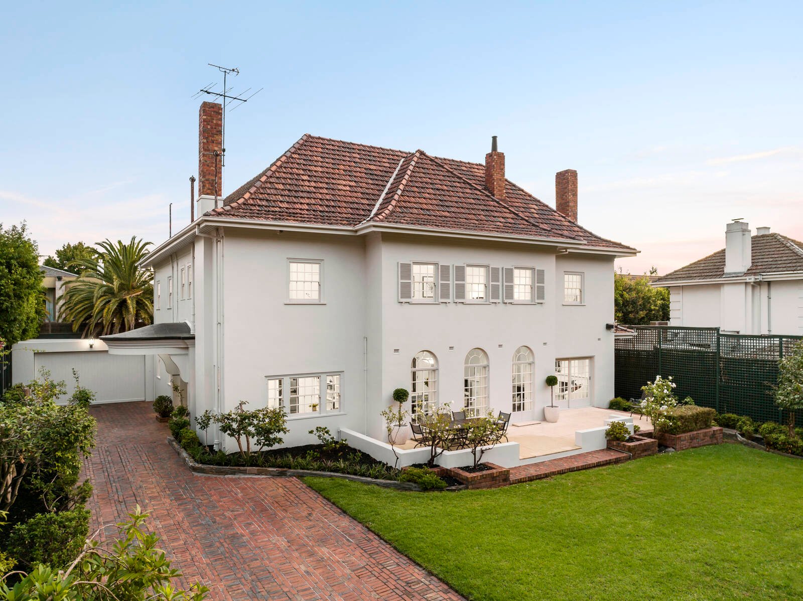 Real Estate and Property in 4 Huntingfield Road, Toorak, VIC