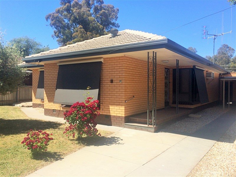 4 Hynam Avenue KANGAROO FLAT 1