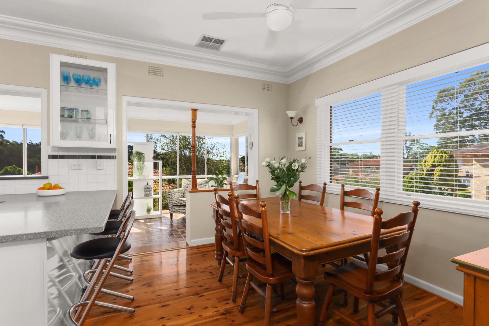4 Illinga Place LUGARNO 4
