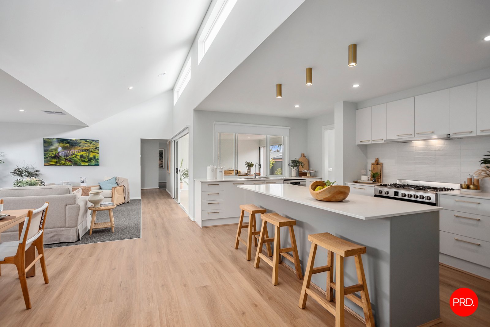 4 Imagine Drive STRATHFIELDSAYE 3