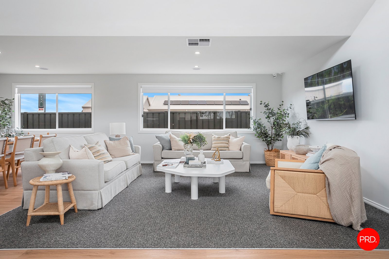 4 Imagine Drive STRATHFIELDSAYE 8