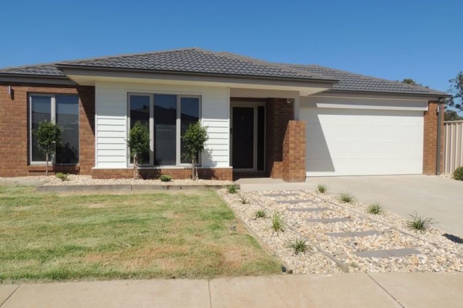 4 Imperial Drive KIALLA 1