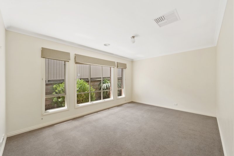 Gallery: 4 Imperial Way