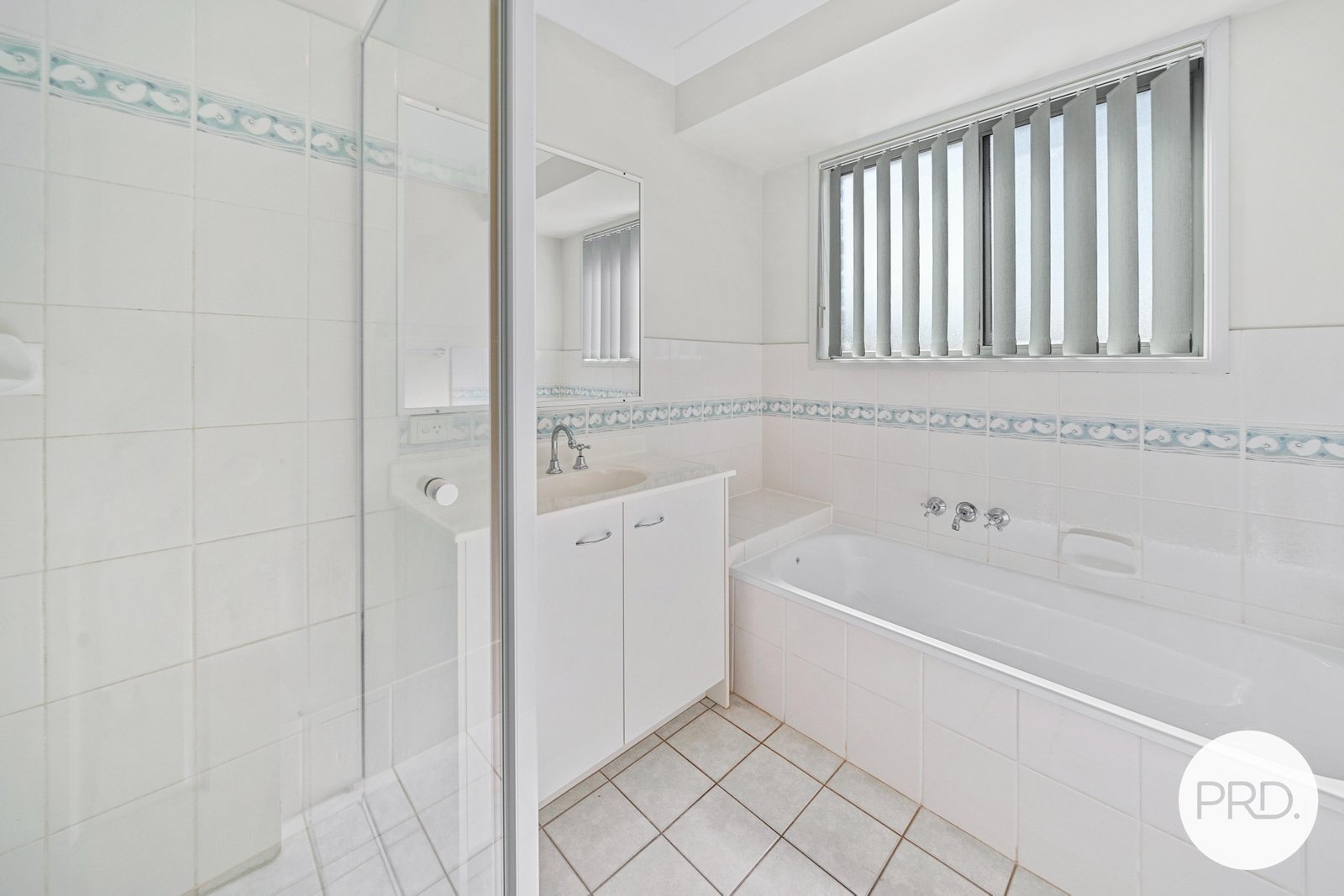 4 Irene Court REDLAND BAY 10