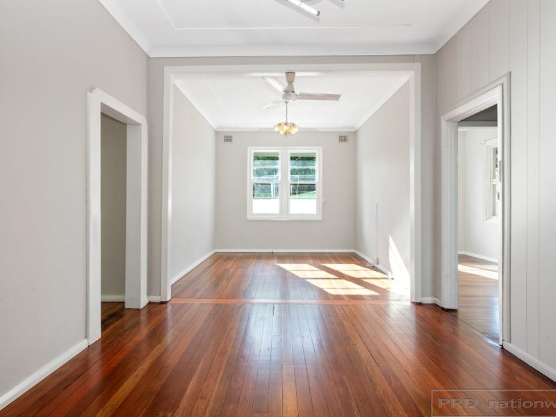 4 Irving Street BERESFIELD 5