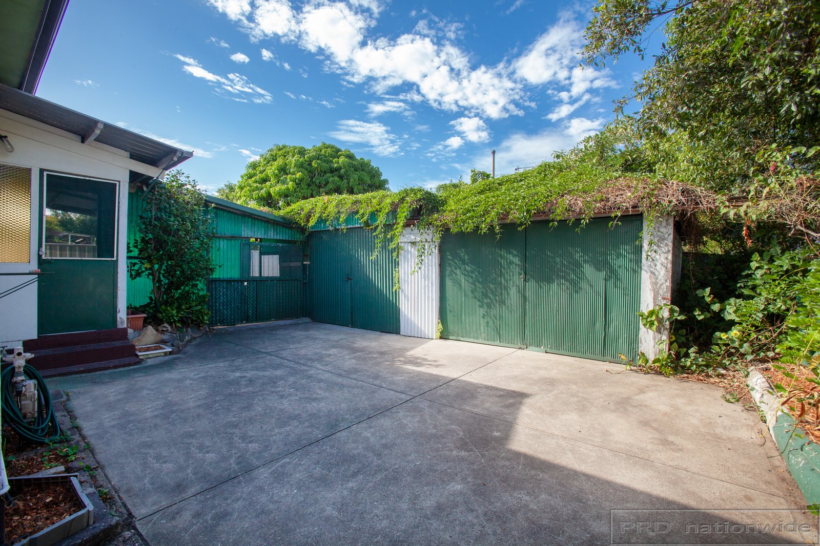 4 Irving Street BERESFIELD 14