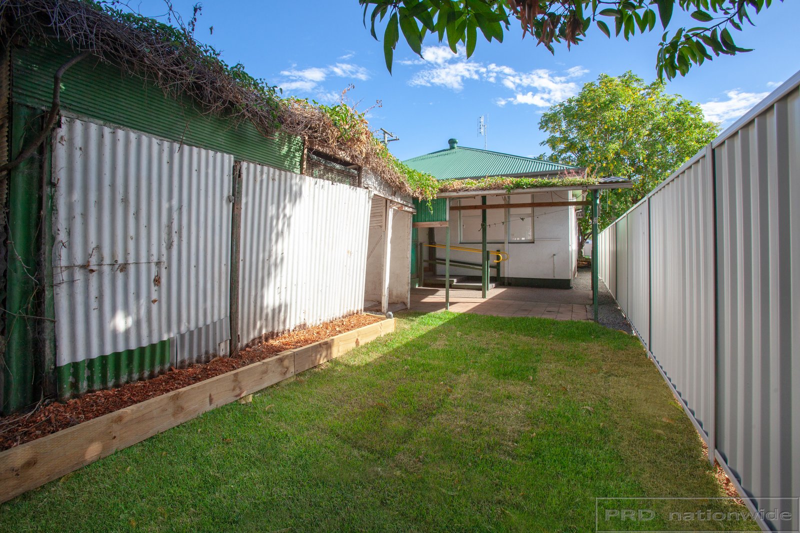 4 Irving Street BERESFIELD 15