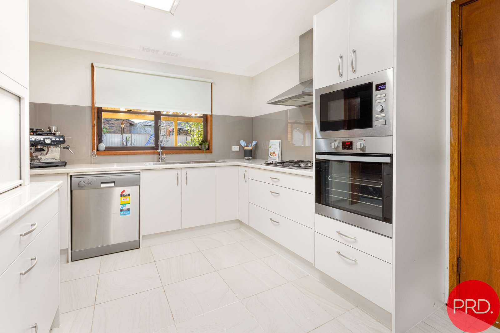 4 Isaacs Street METFORD 4