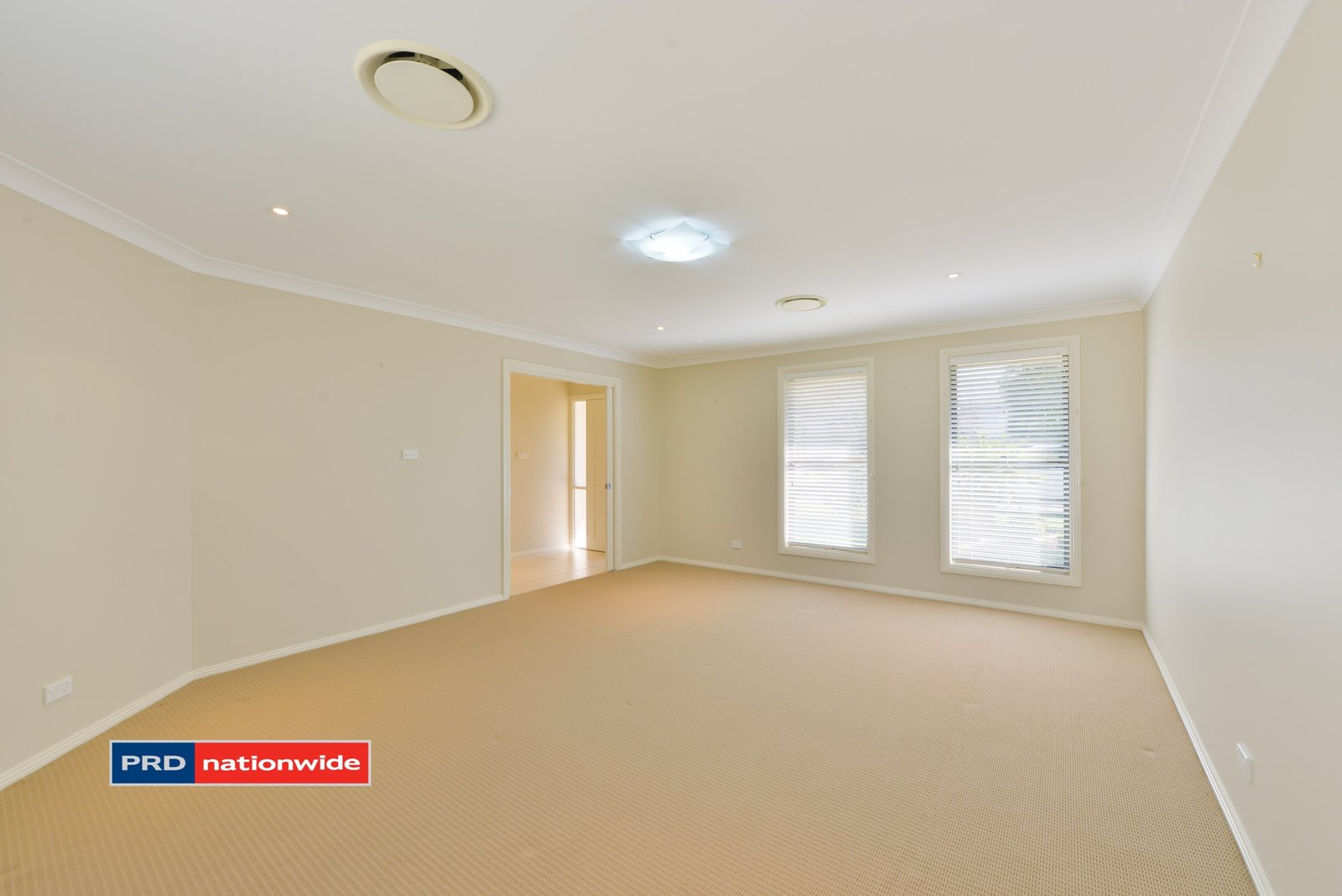 4 Ivory Place TAMWORTH 4