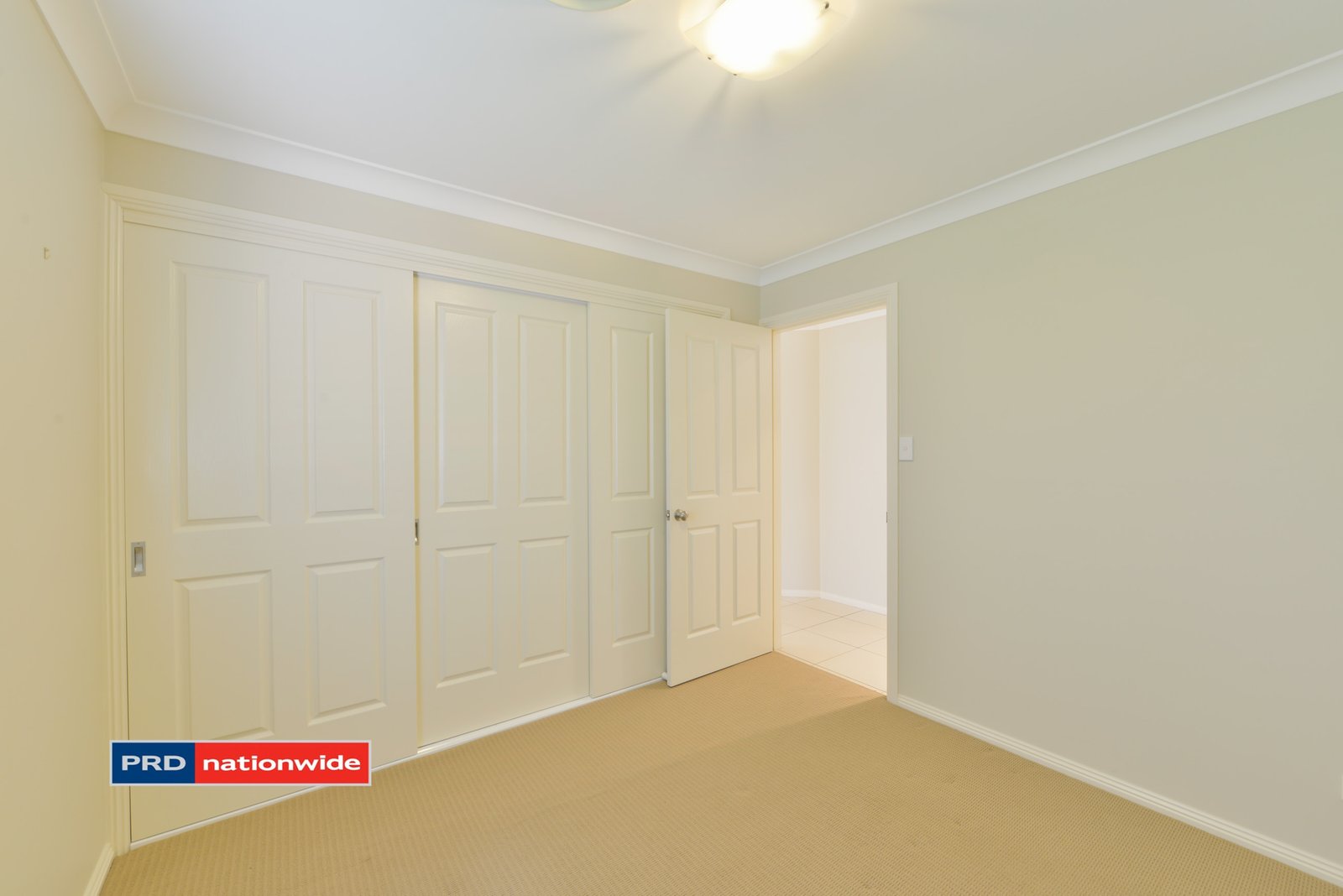 4 Ivory Place TAMWORTH 5