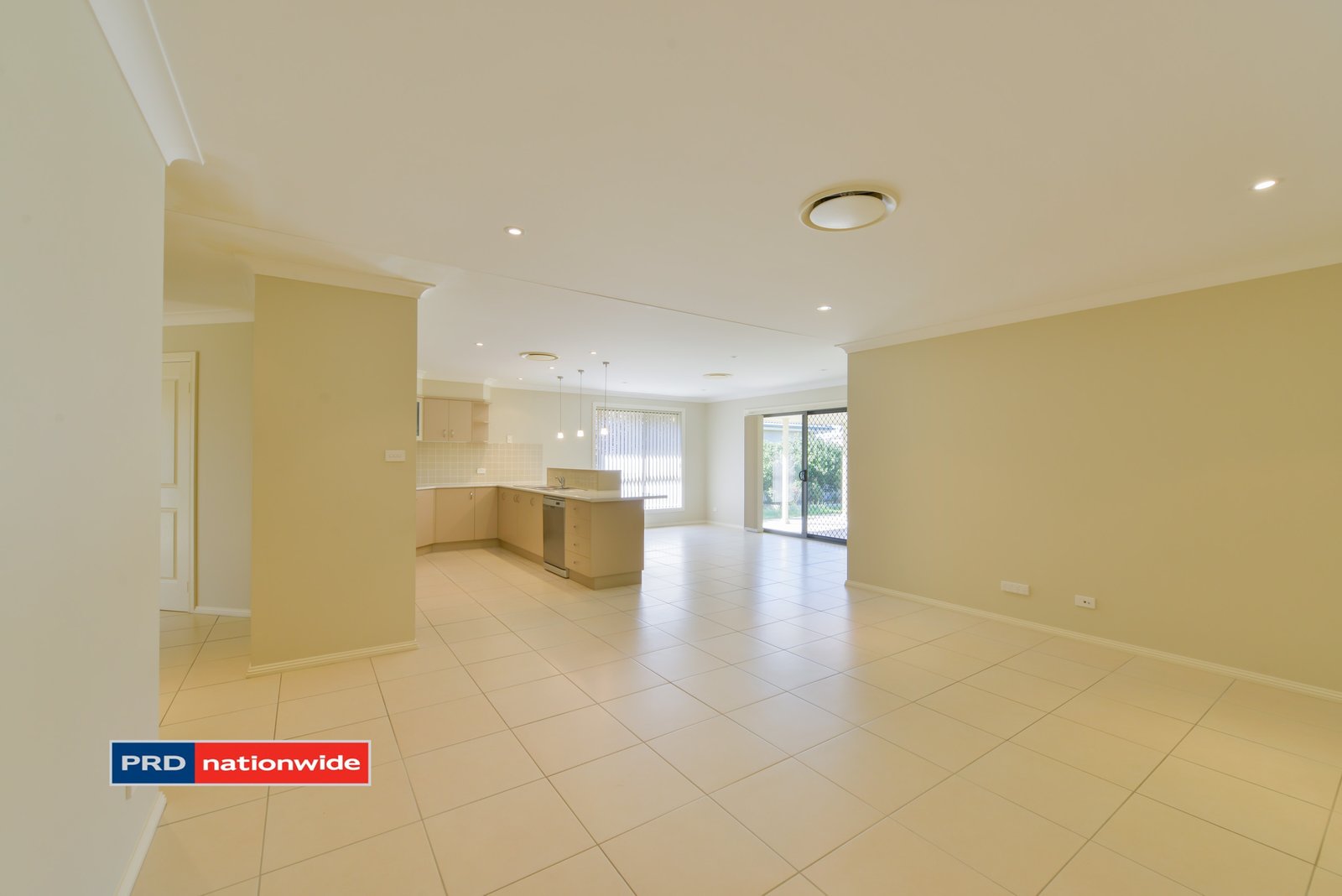 4 Ivory Place TAMWORTH 6