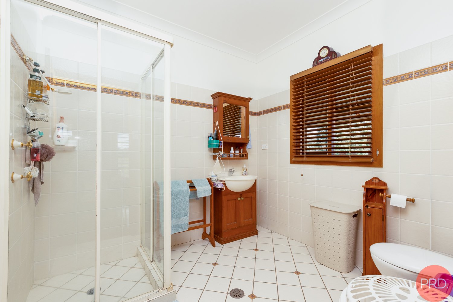 4 Jack James Close BUTTERWICK 25