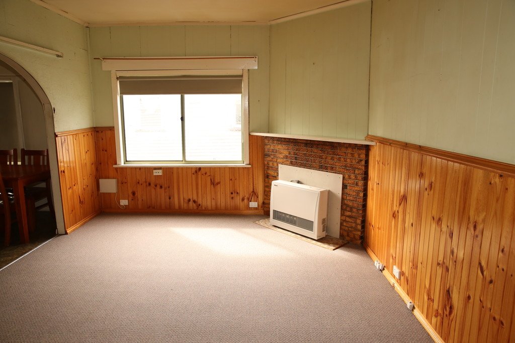 4 James Street GOLDEN POINT 2