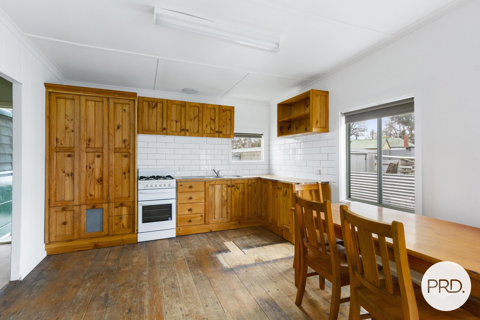 4 James Street GOLDEN POINT 4