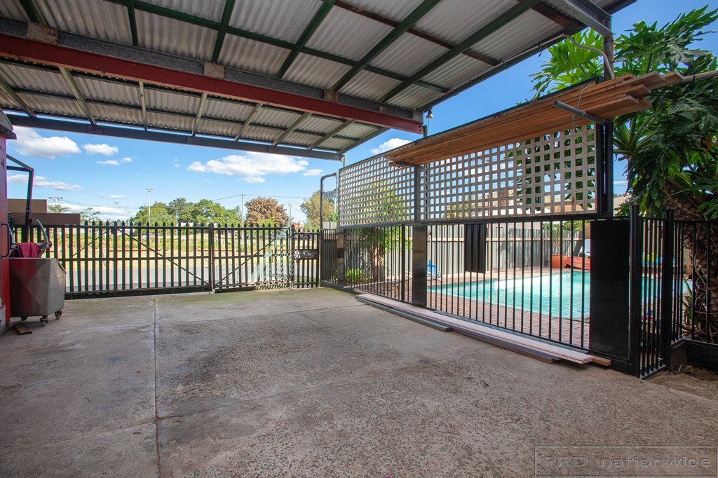 4 James Street HORSESHOE BEND 11