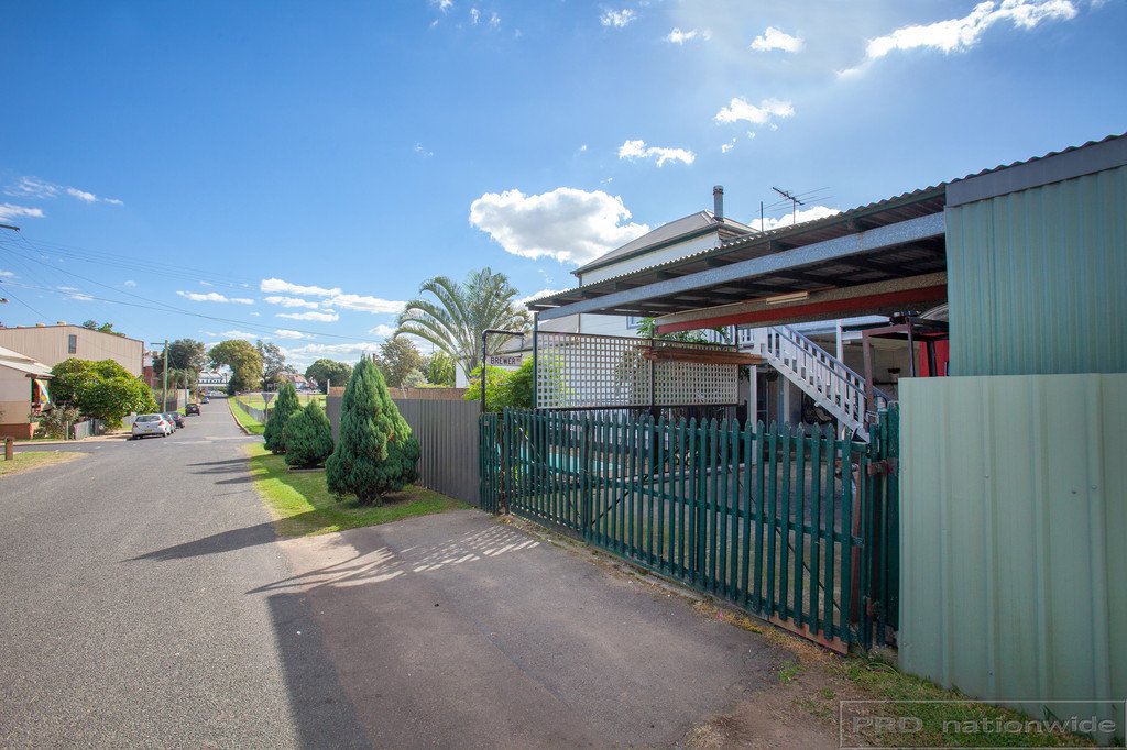4 James Street HORSESHOE BEND 12